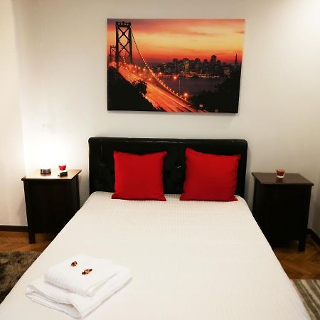 Martini Studio Apartment Bucharest Luaran gambar